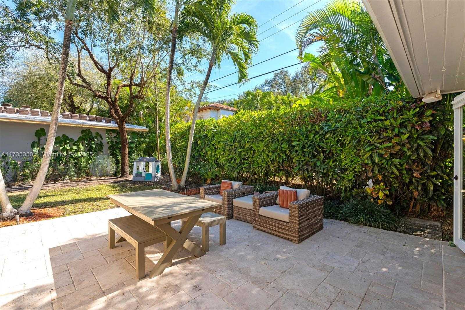 Small Image of 168 MORNINGSIDE DR, Coral Gables Number 30