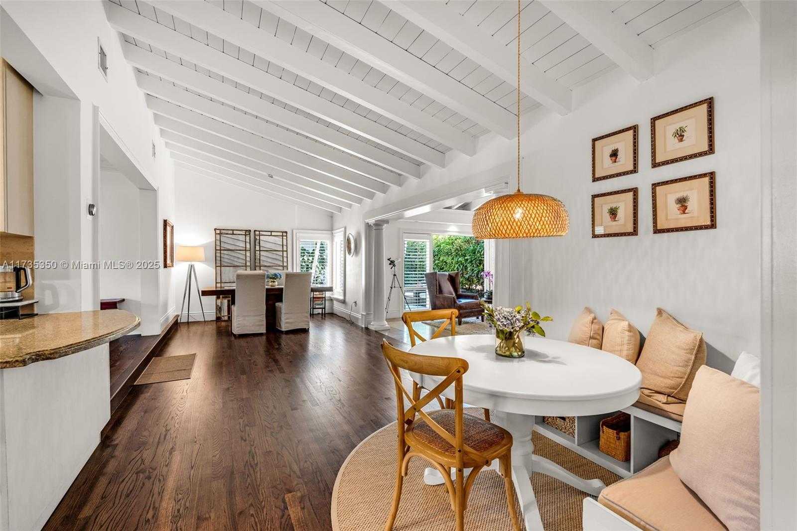 Small Image of 168 MORNINGSIDE DR, Coral Gables Number 7