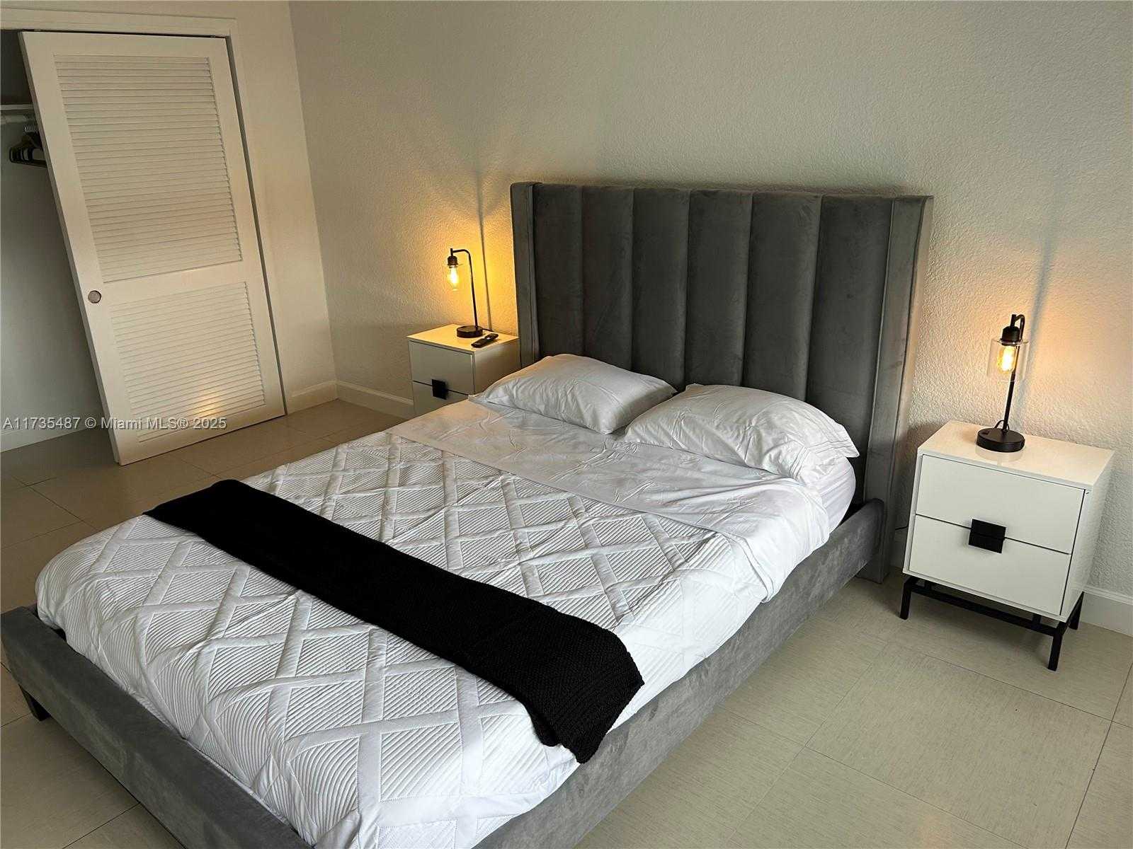 Small Image of 1500 BAY RD #1424S, Miami Beach Number 15