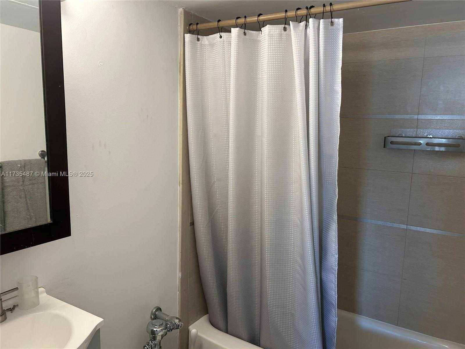 Small Image of 1500 BAY RD #1424S, Miami Beach Number 19