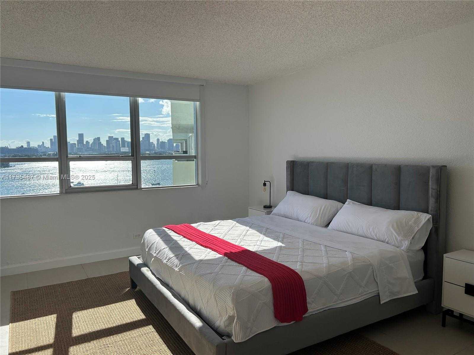 Small Image of 1500 BAY RD #1424S, Miami Beach Number 9