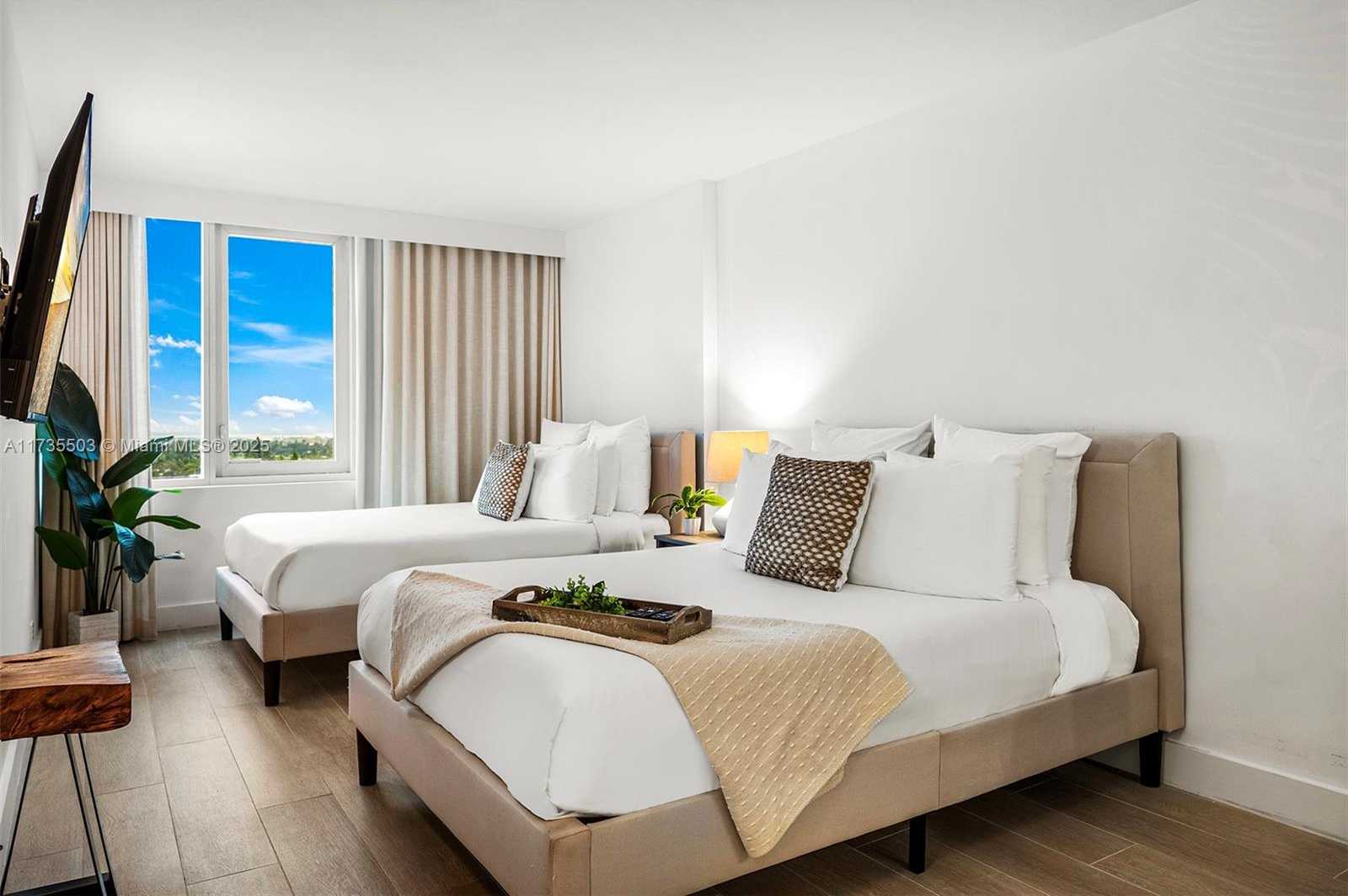 Small Image of 2301 #11281129, Miami Beach Number 26