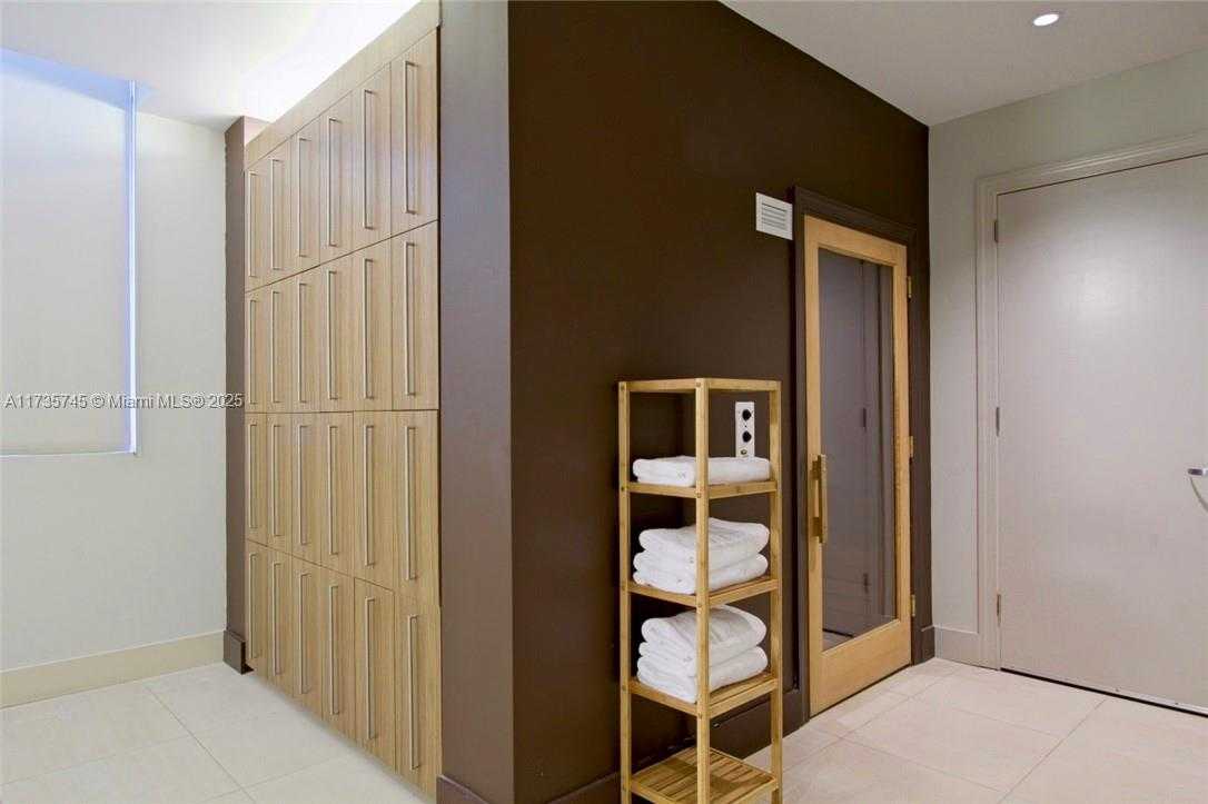 Small Image of 3535 SOUTH OCEAN DR #2002, Hollywood Number 49