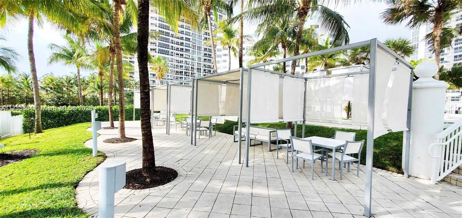 Small Image of 10275 COLLINS AVE #323, Bal Harbour Number 32