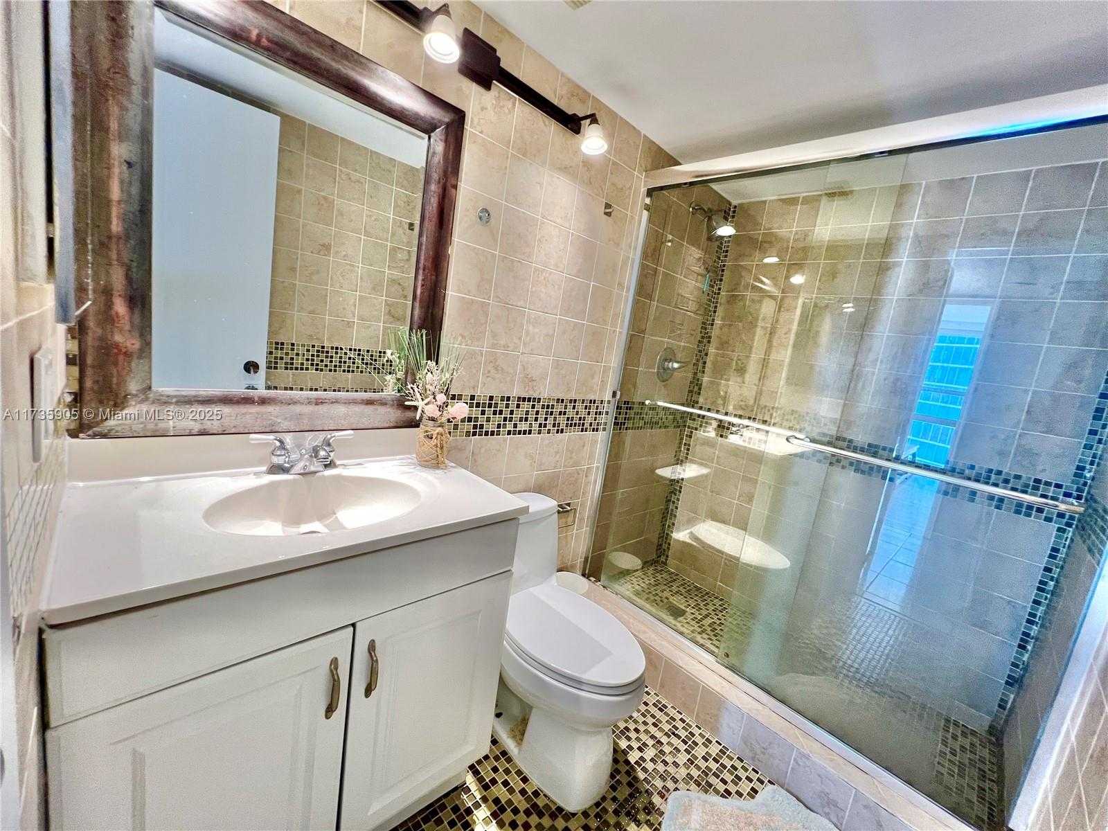 Small Image of 600 NORTH EAST 36TH ST #1502, Miami Number 15