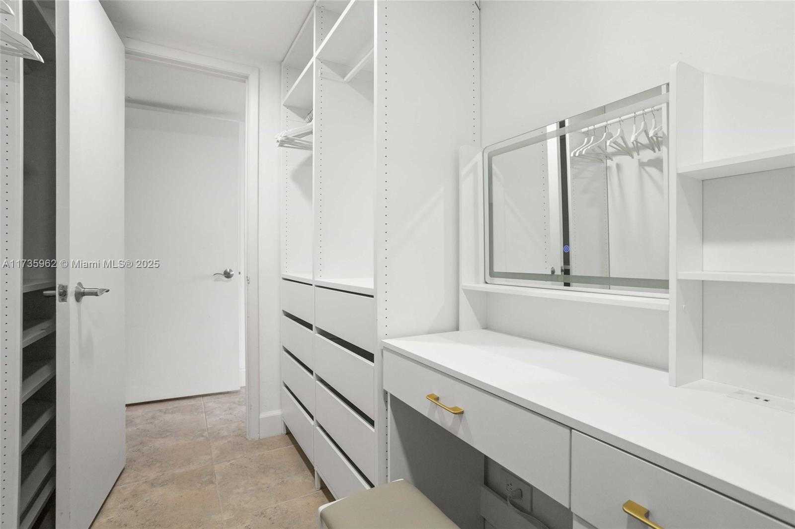 Small Image of 5005 COLLINS AVE #1118, Miami Beach Number 15