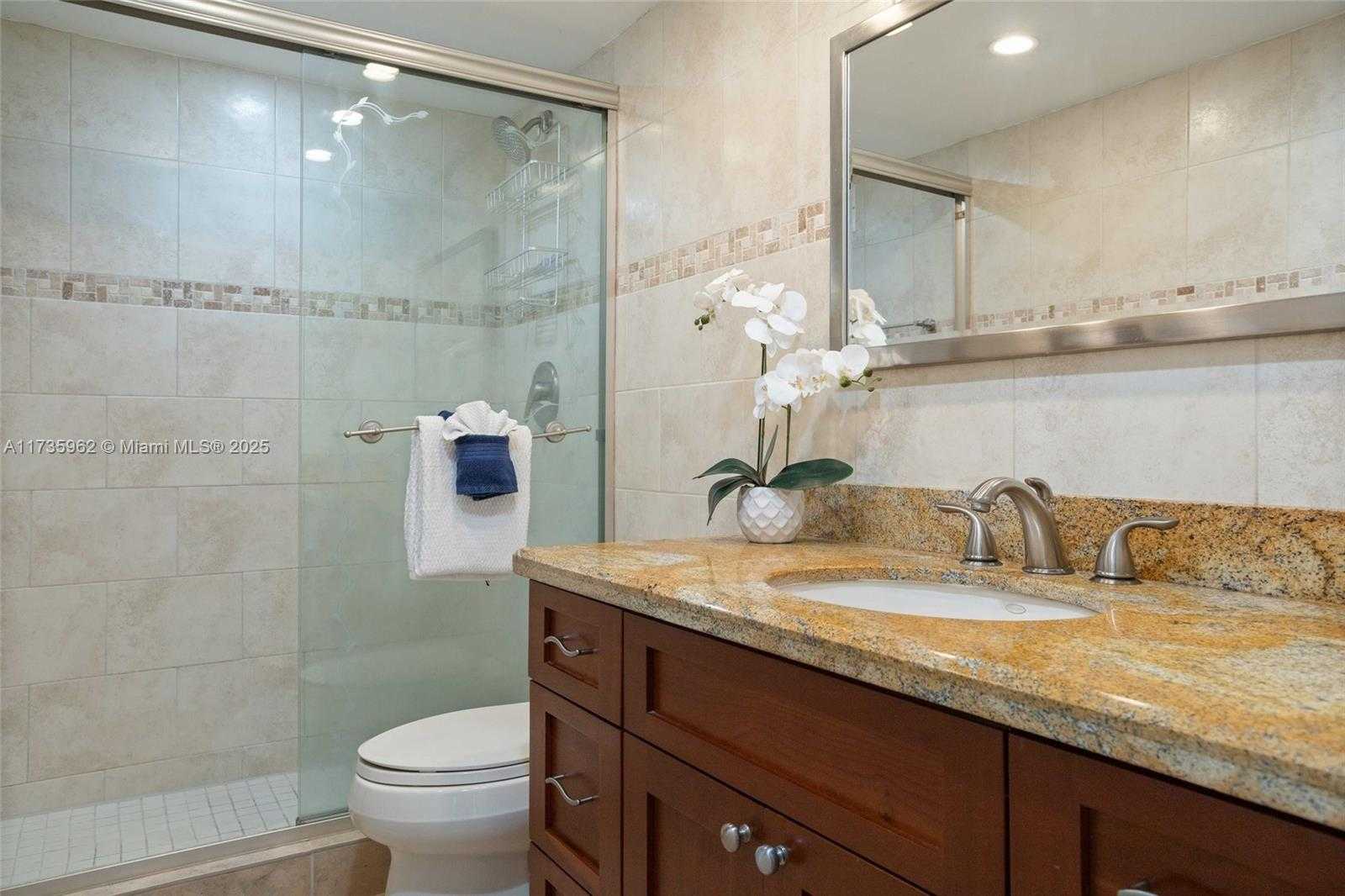 Small Image of 5005 COLLINS AVE #1118, Miami Beach Number 19