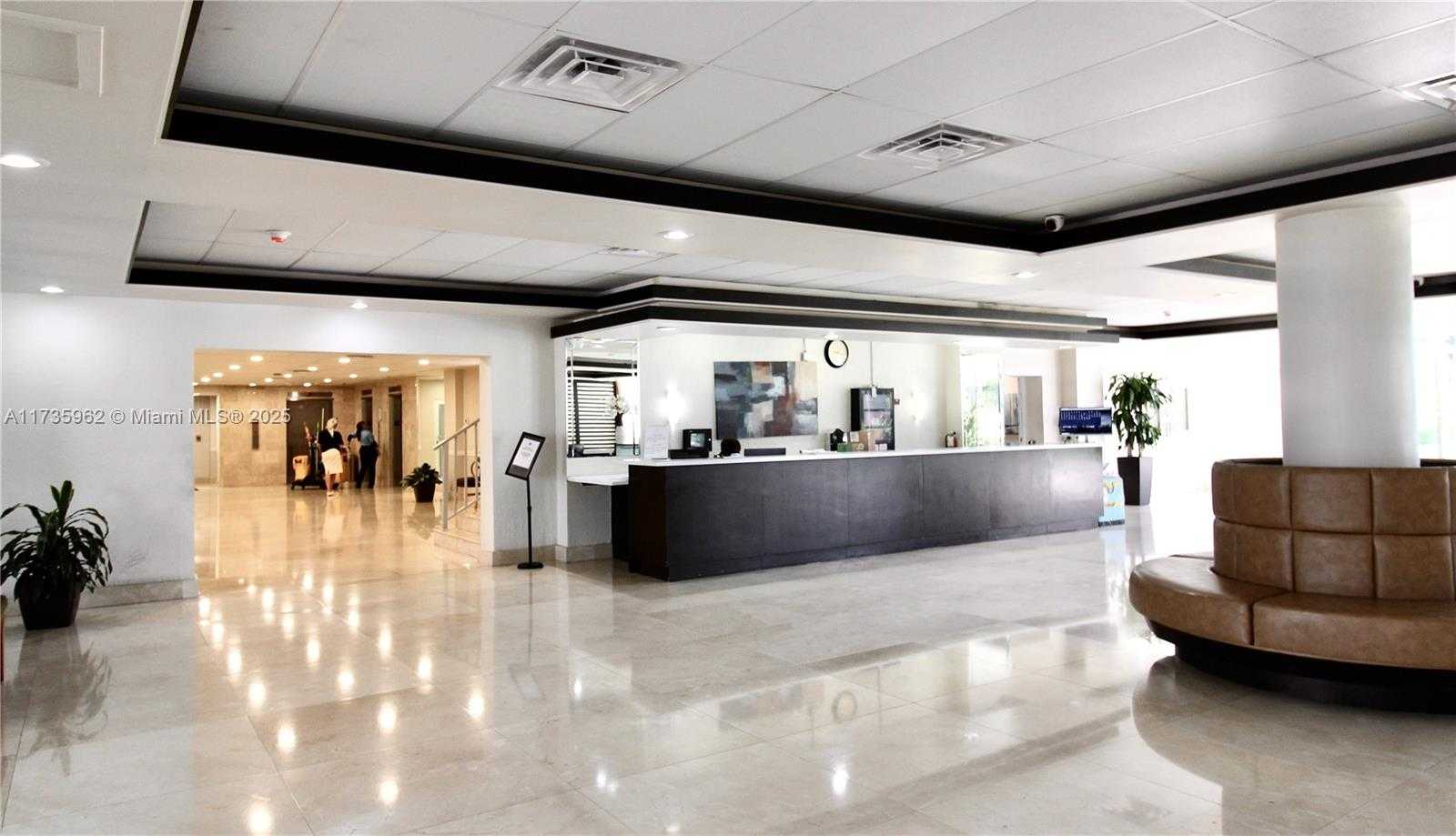 Small Image of 5005 COLLINS AVE #1118, Miami Beach Number 27