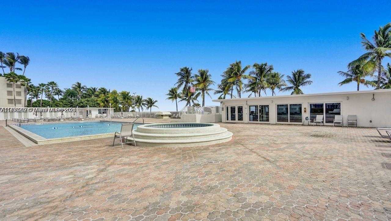 Small Image of 5005 COLLINS AVE #1118, Miami Beach Number 32