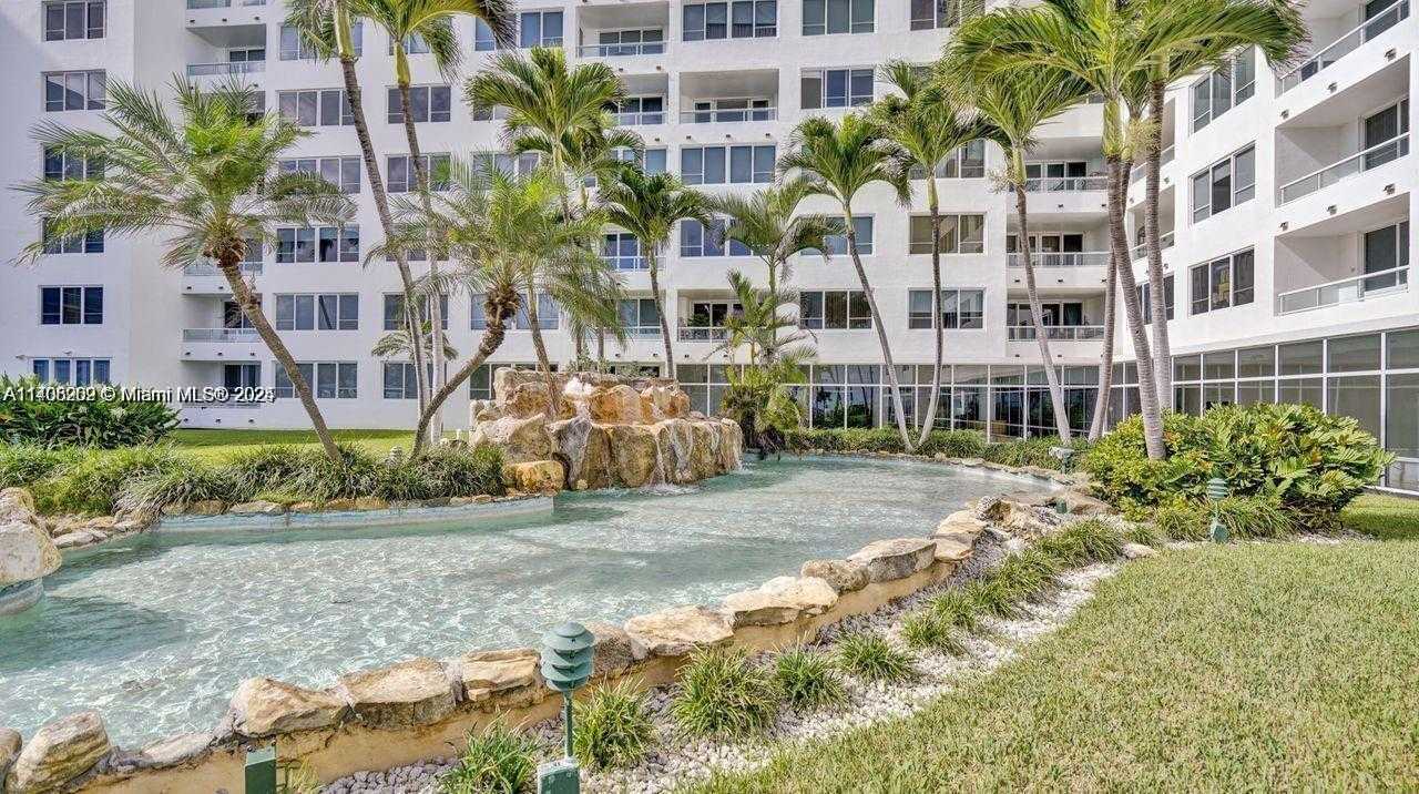 Small Image of 5005 COLLINS AVE #1118, Miami Beach Number 33