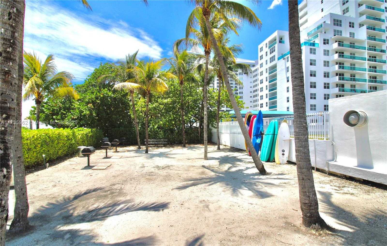 Small Image of 5005 COLLINS AVE #1118, Miami Beach Number 35