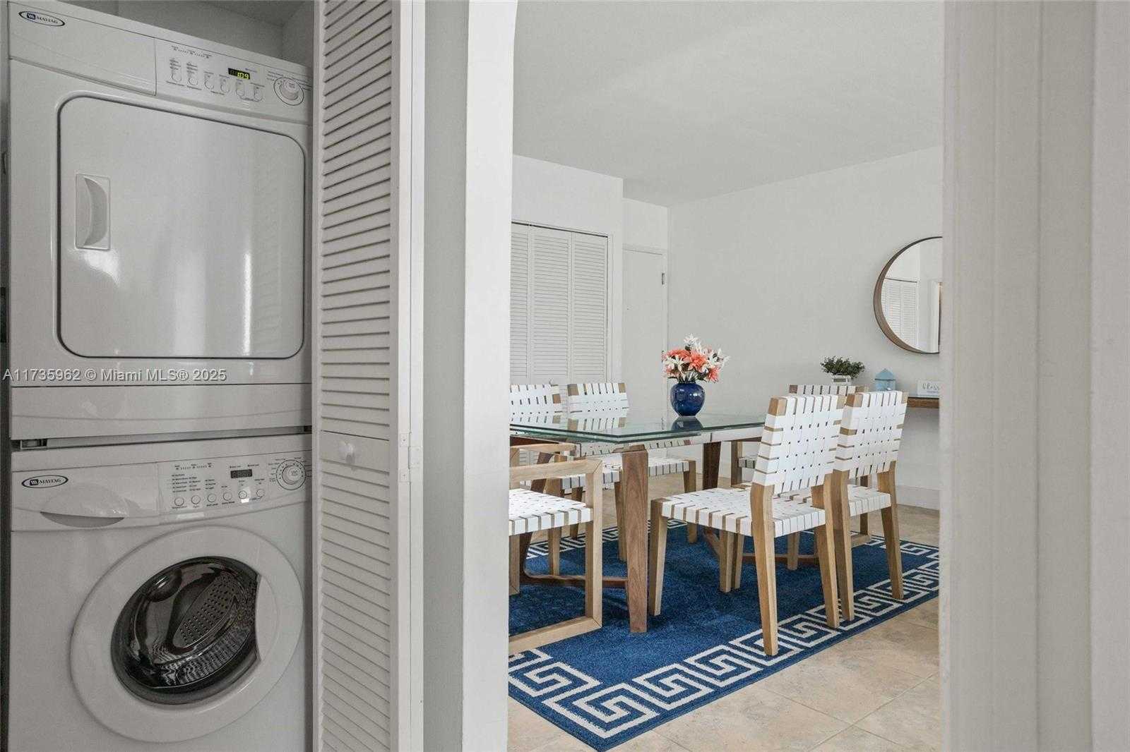 Small Image of 5005 COLLINS AVE #1118, Miami Beach Number 4