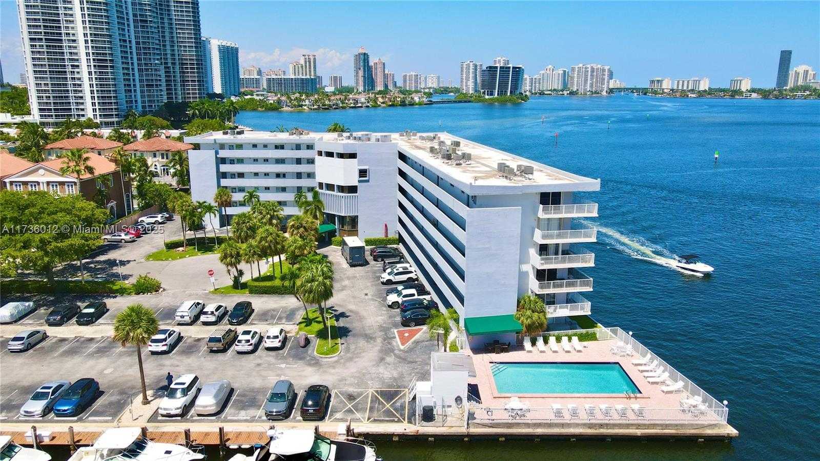 Small Image of 4000 NORTH EAST 170TH ST #605, North Miami Beach Number 2
