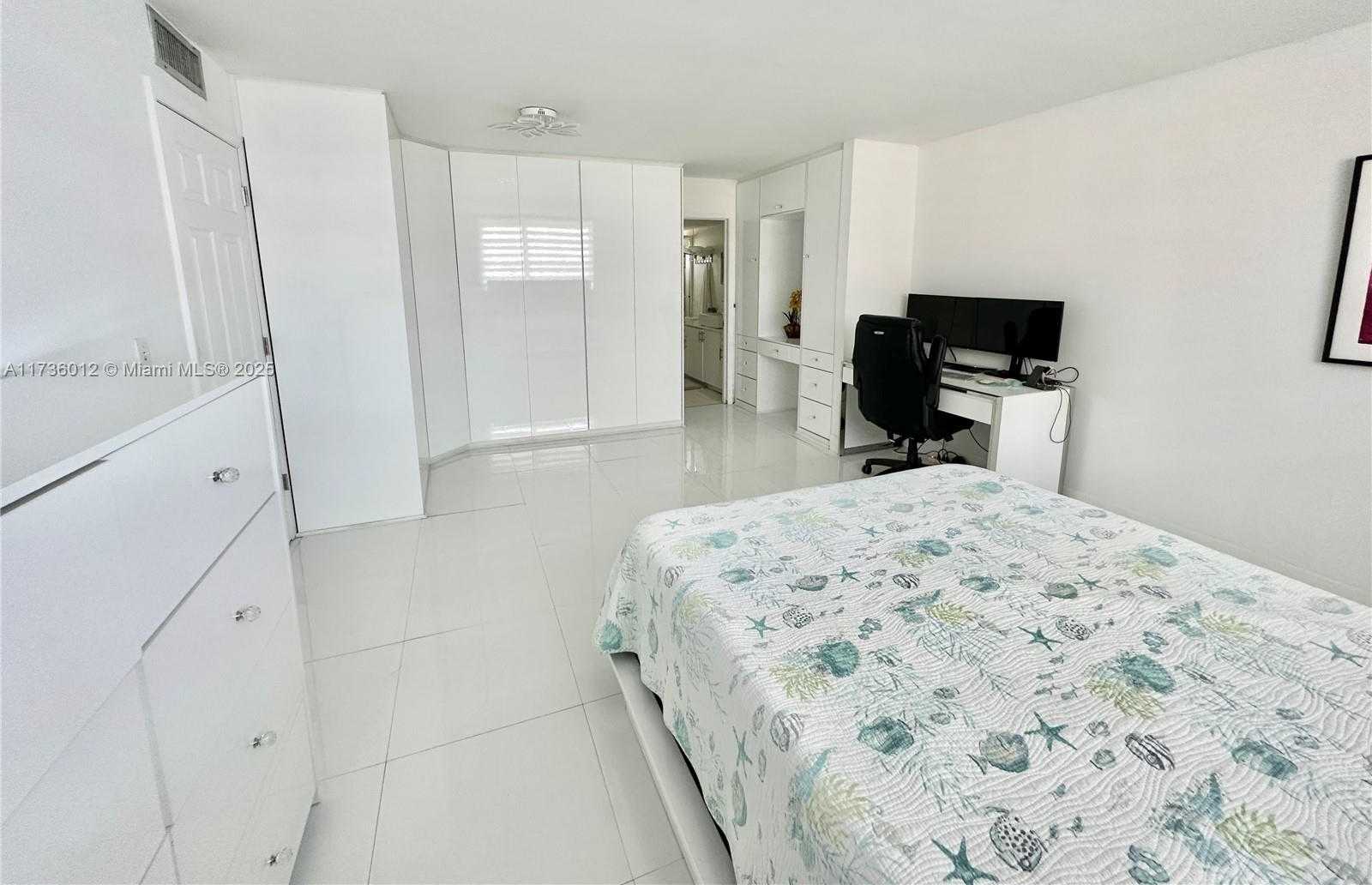Small Image of 4000 NORTH EAST 170TH ST #605, North Miami Beach Number 37