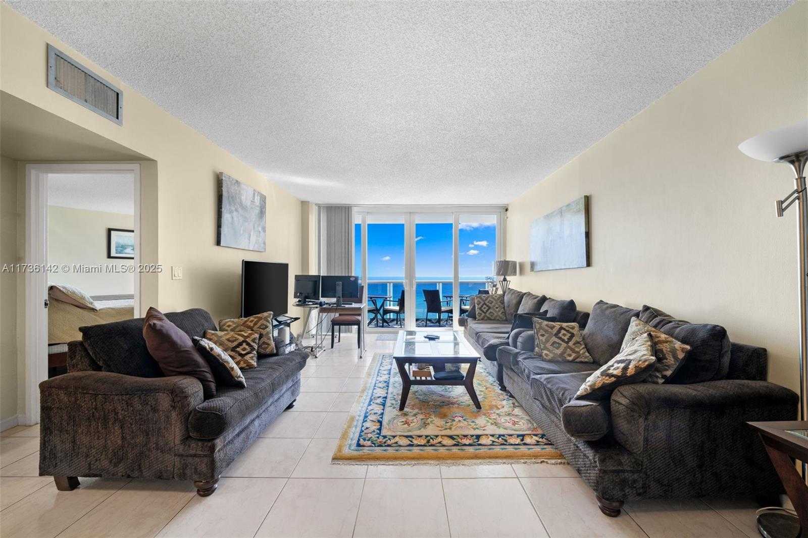 Small Image of 3725 SOUTH OCEAN DR #1110, Hollywood Number 5