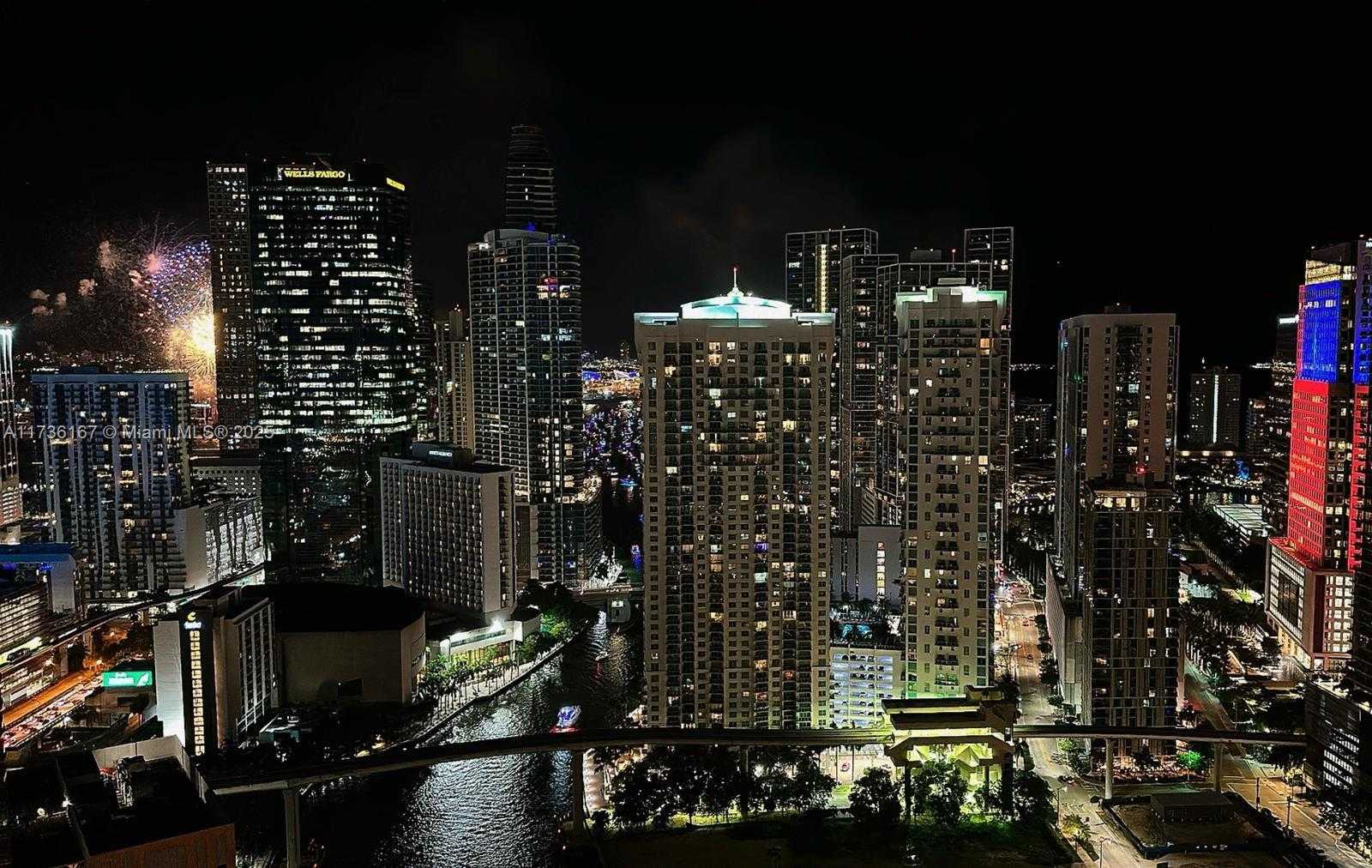 Small Image of 92 SOUTH WEST 3RD ST #4311, Miami Number 2