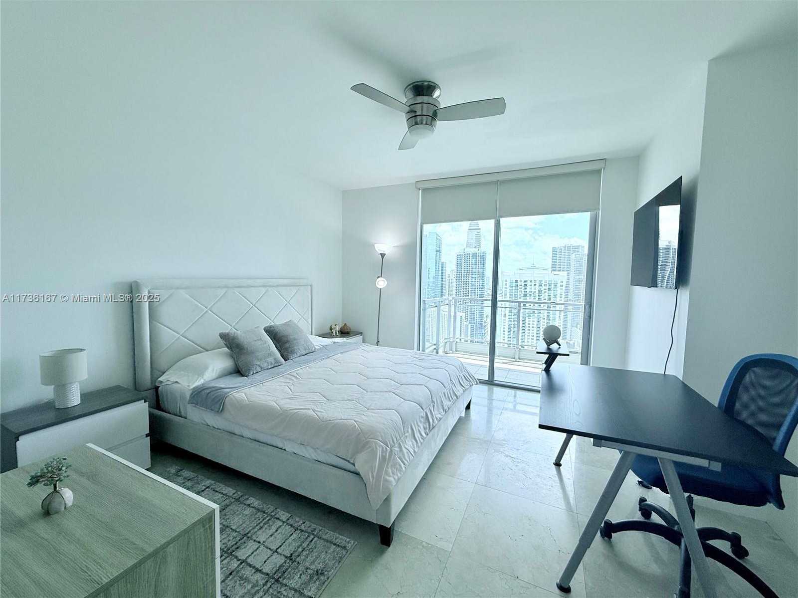 Small Image of 92 SOUTH WEST 3RD ST #4311, Miami Number 23