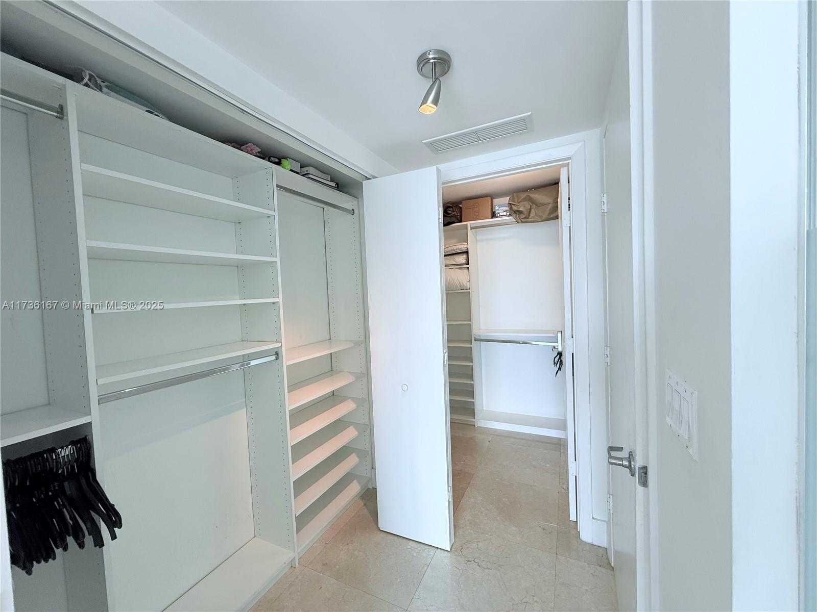Small Image of 92 SOUTH WEST 3RD ST #4311, Miami Number 31
