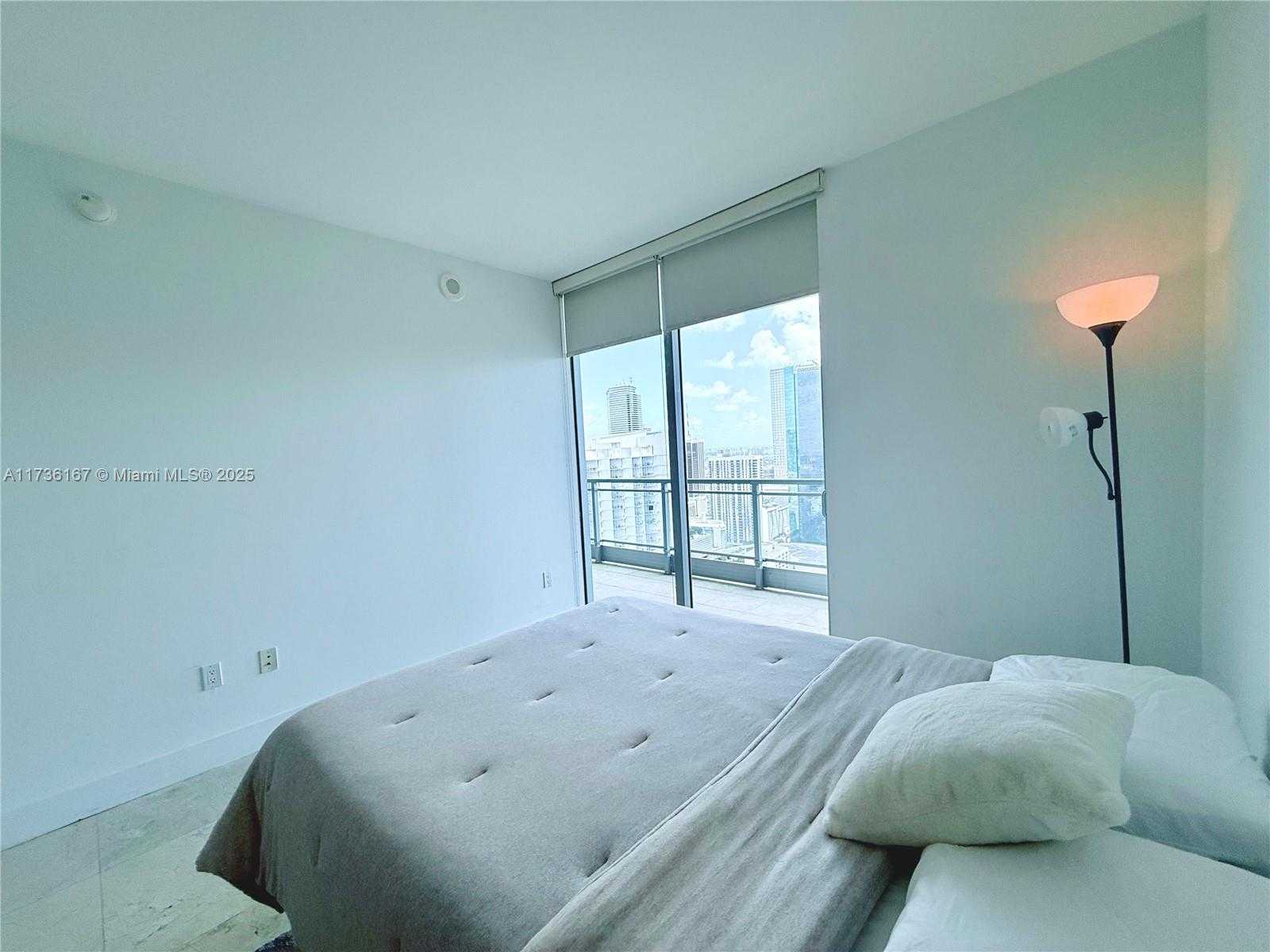 Small Image of 92 SOUTH WEST 3RD ST #4311, Miami Number 34