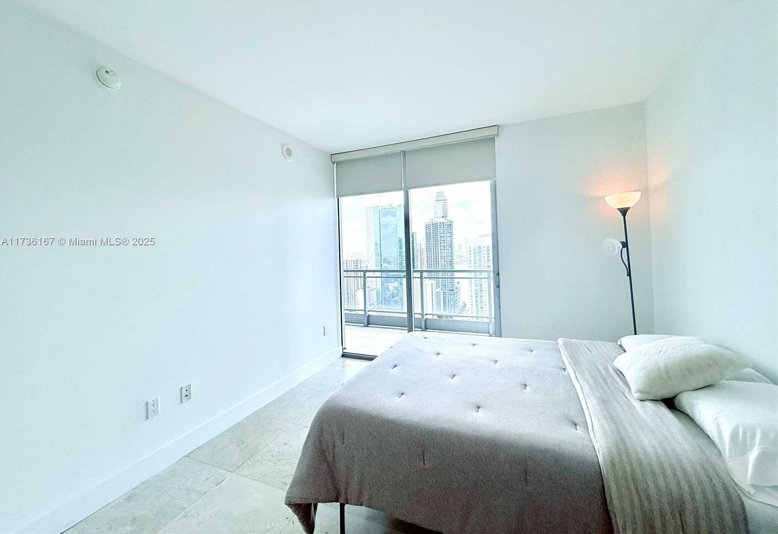 Small Image of 92 SOUTH WEST 3RD ST #4311, Miami Number 35