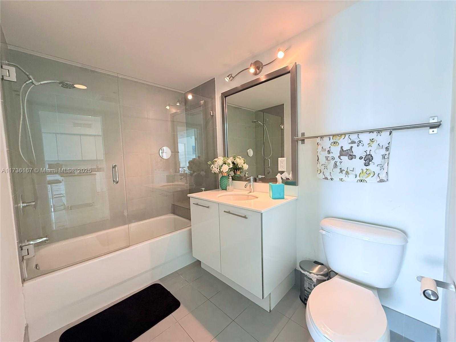 Small Image of 92 SOUTH WEST 3RD ST #4311, Miami Number 36