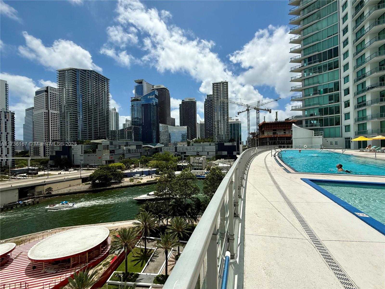 Small Image of 92 SOUTH WEST 3RD ST #4311, Miami Number 40