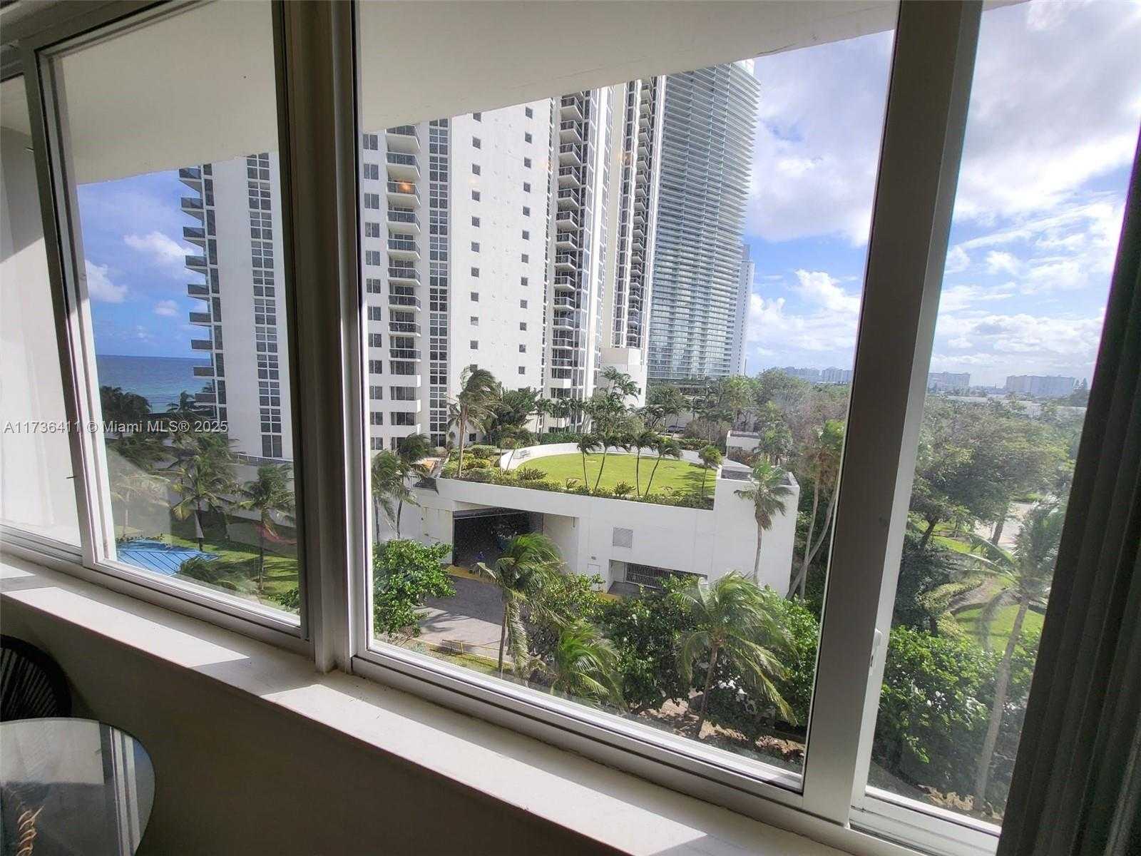 Small Image of 19201 EAST COLLINS AVE #442, Sunny Isles Beach Number 6