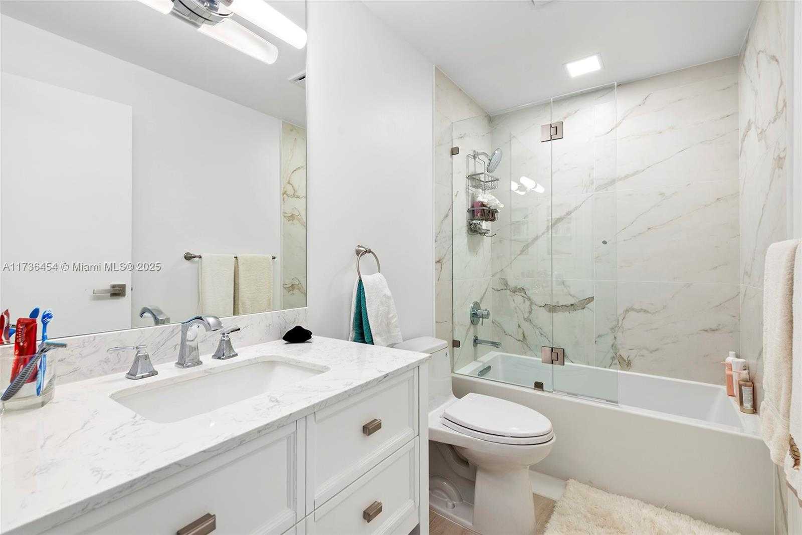 Small Image of 19122 FISHER ISLAND DR #19122, Miami Beach Number 29