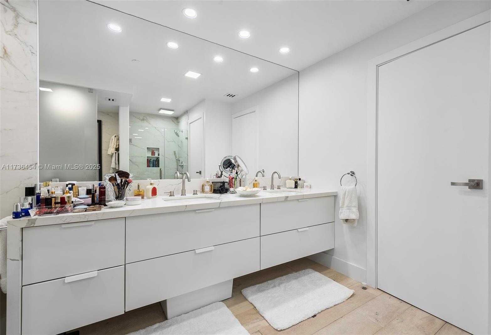 Small Image of 19122 FISHER ISLAND DR #19122, Miami Beach Number 35