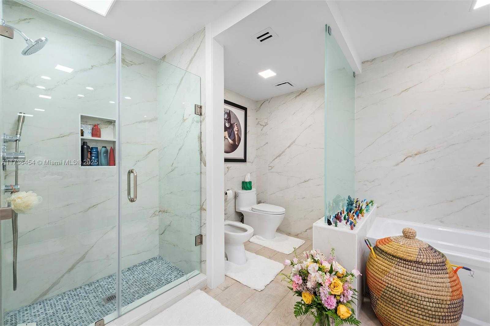 Small Image of 19122 FISHER ISLAND DR #19122, Miami Beach Number 37