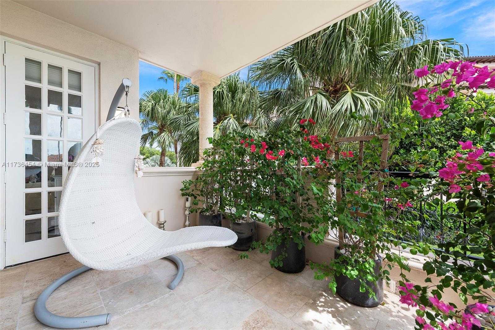Small Image of 19122 FISHER ISLAND DR #19122, Miami Beach Number 40