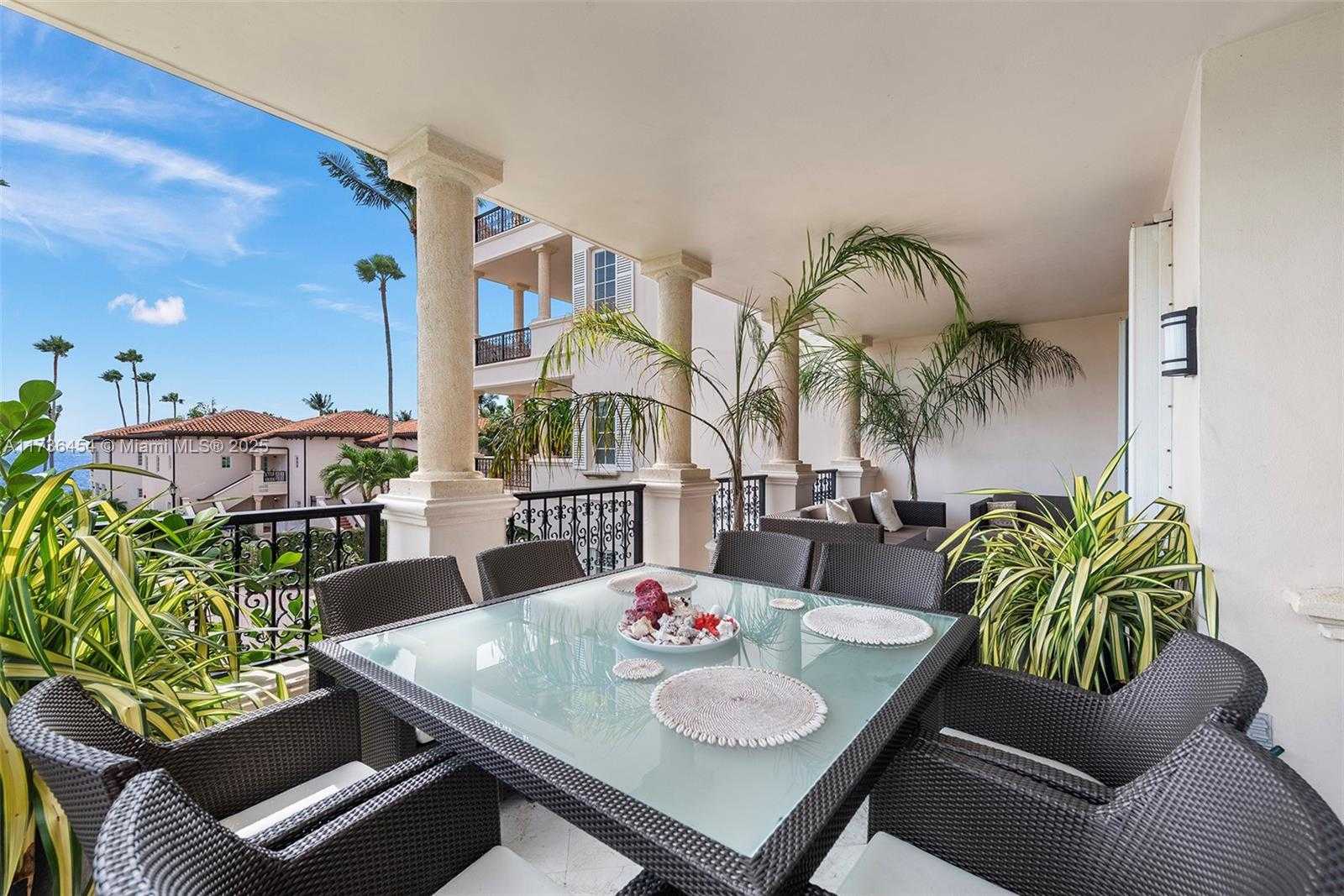 Small Image of 19122 FISHER ISLAND DR #19122, Miami Beach Number 42