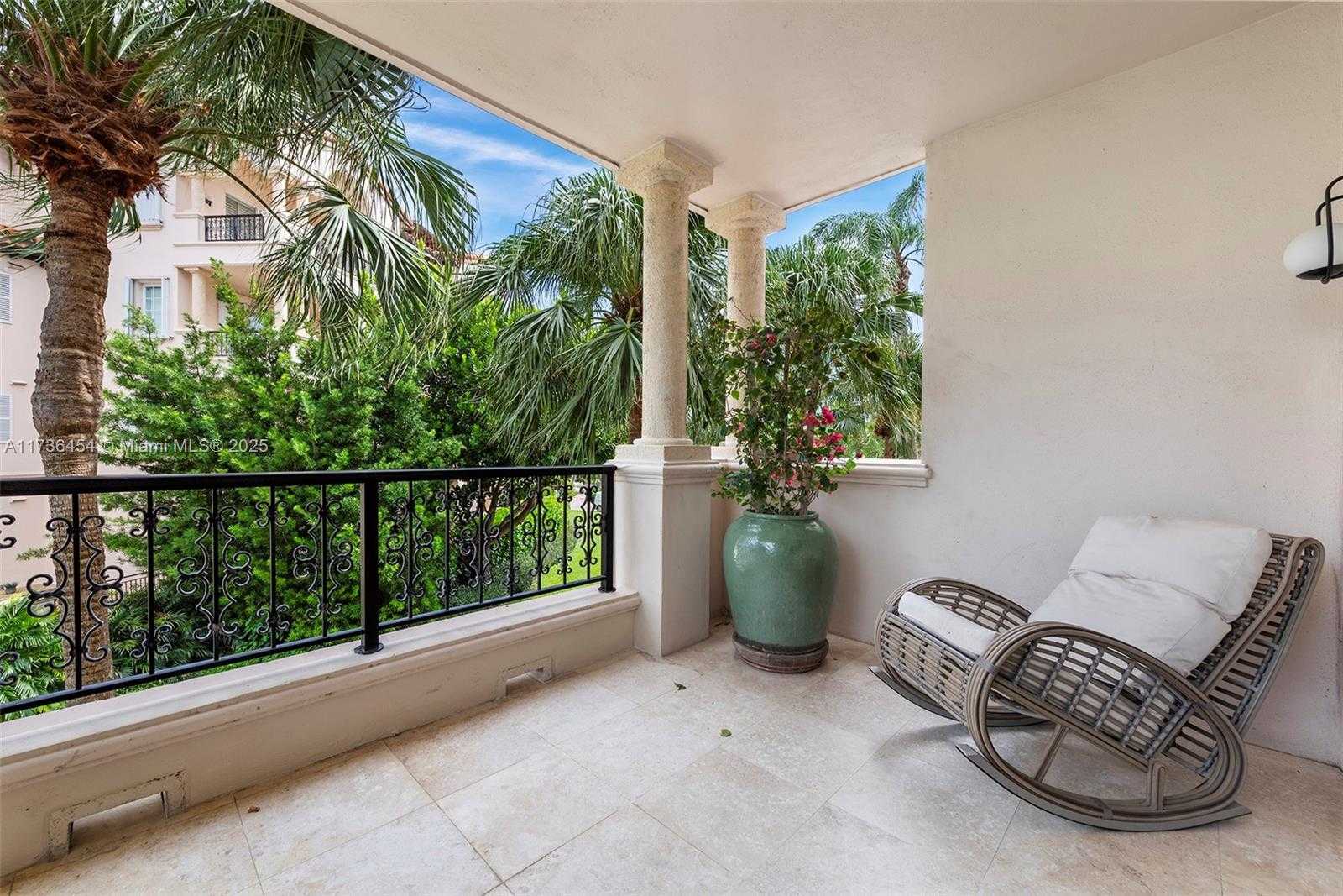 Small Image of 19122 FISHER ISLAND DR #19122, Miami Beach Number 49