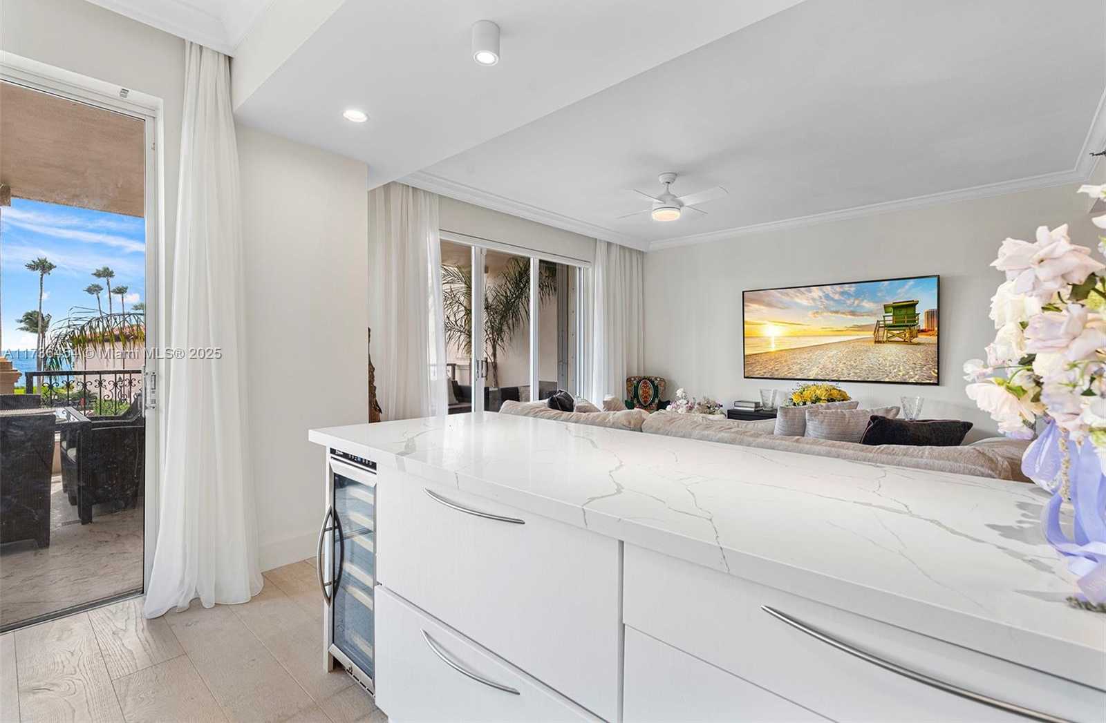 Small Image of 19122 FISHER ISLAND DR #19122, Miami Beach Number 5