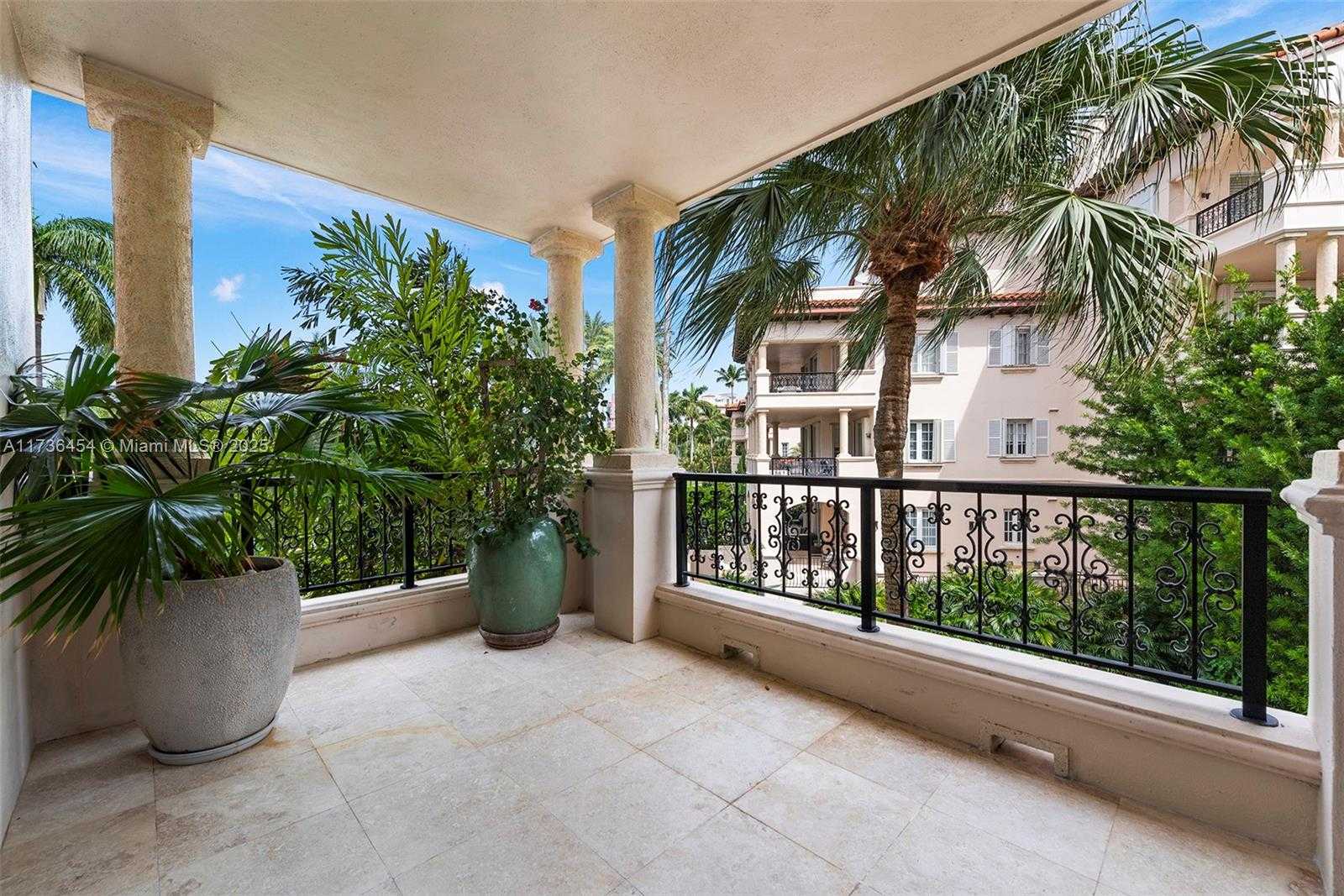 Small Image of 19122 FISHER ISLAND DR #19122, Miami Beach Number 50