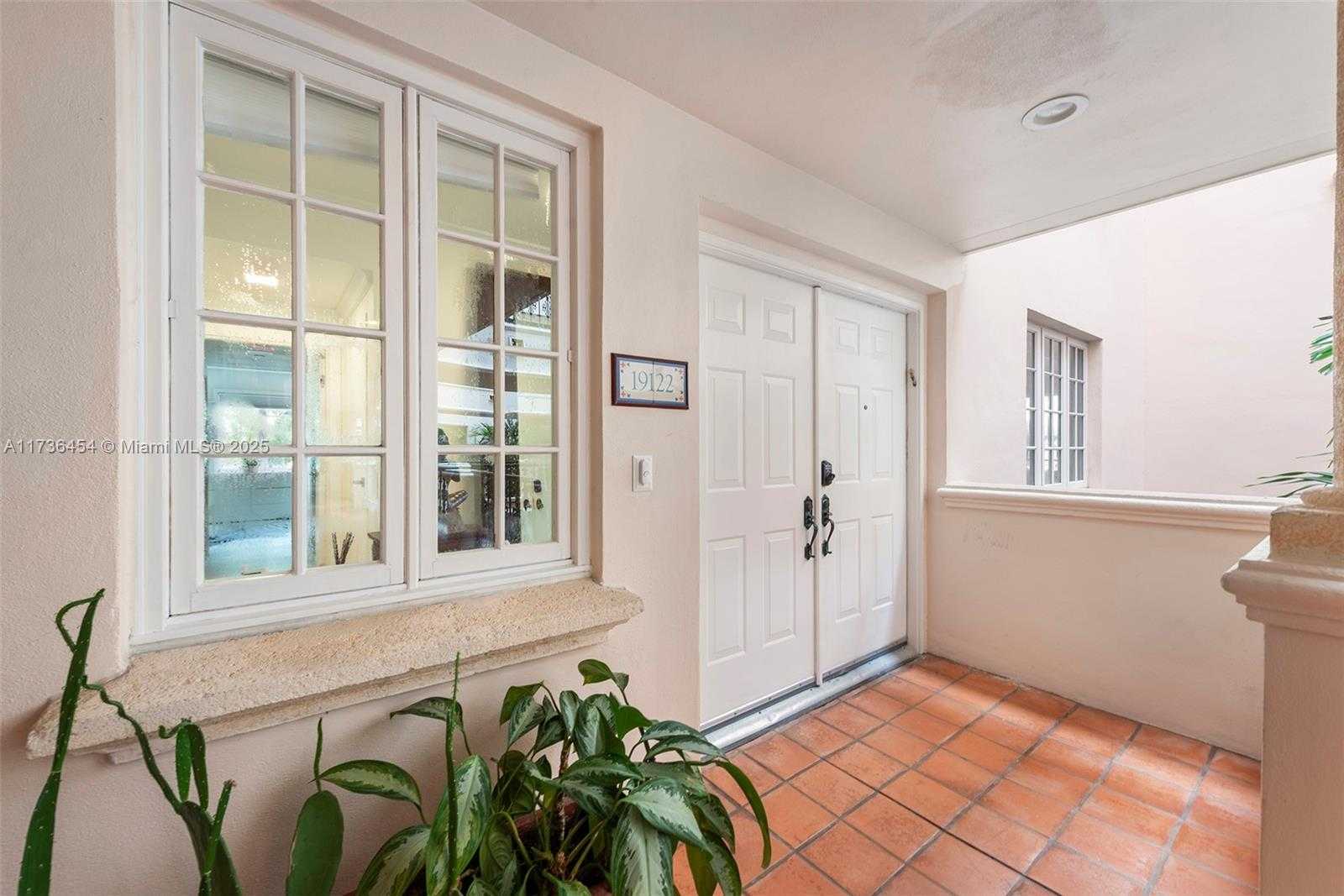 Small Image of 19122 FISHER ISLAND DR #19122, Miami Beach Number 52