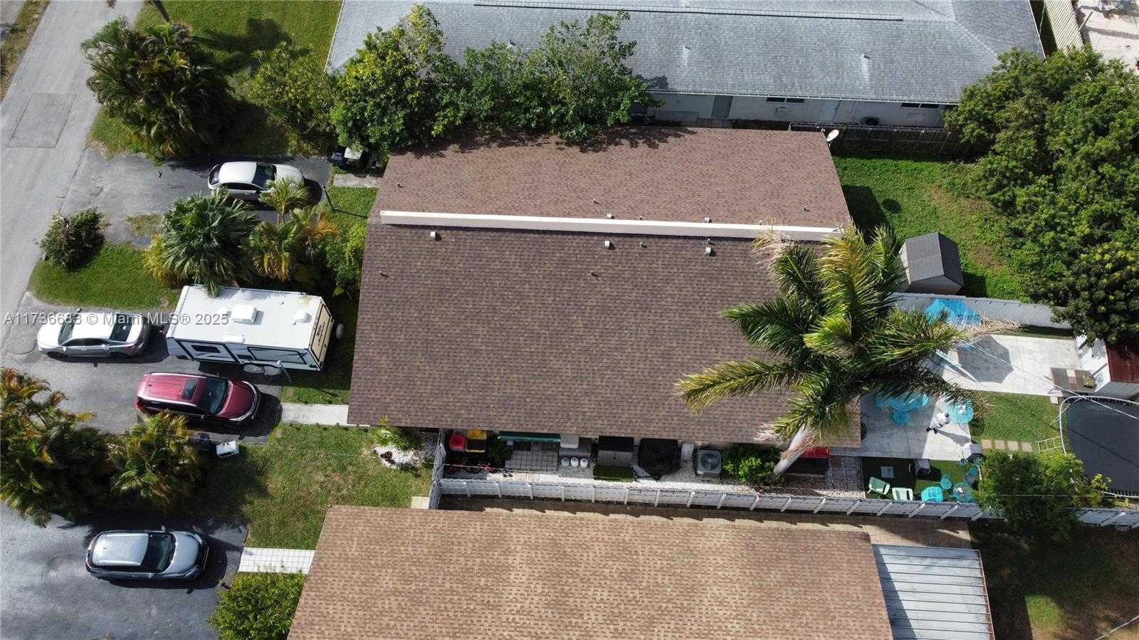 Imagen de Pequeño Objeto