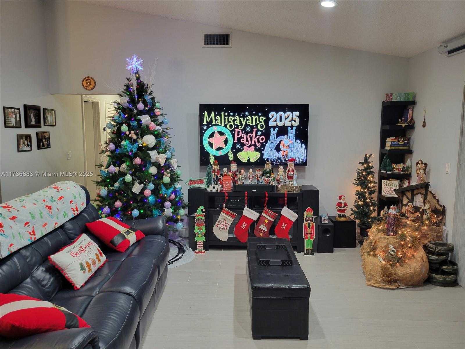 Imagen de Pequeño Objeto