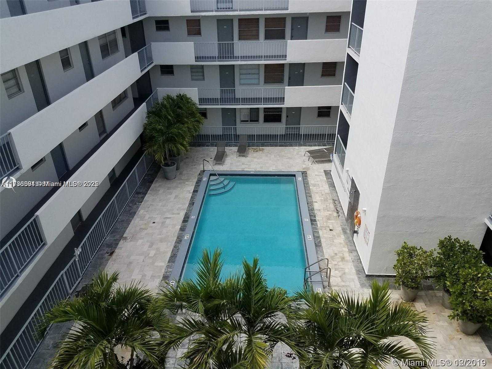 Small Image of 1610 LENOX AVE #410, Miami Beach Number 15