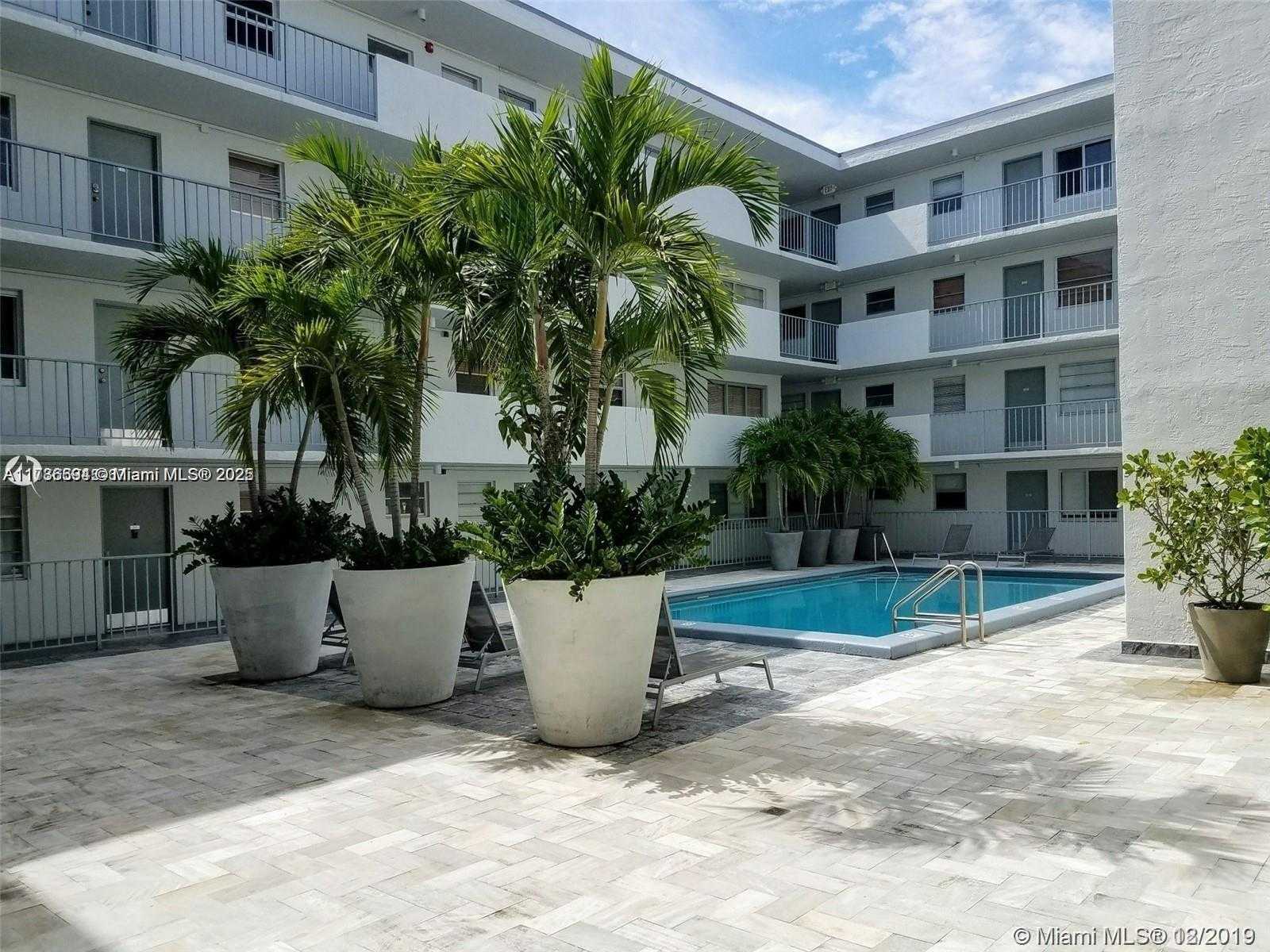 Small Image of 1610 LENOX AVE #410, Miami Beach Number 4
