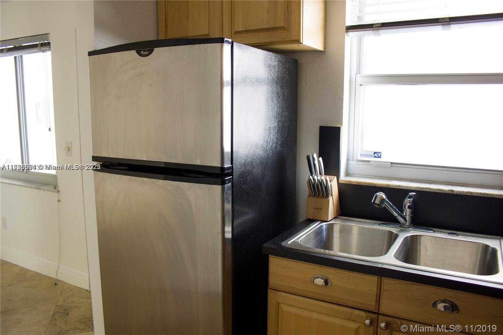 Small Image of 1610 LENOX AVE #410, Miami Beach Number 6