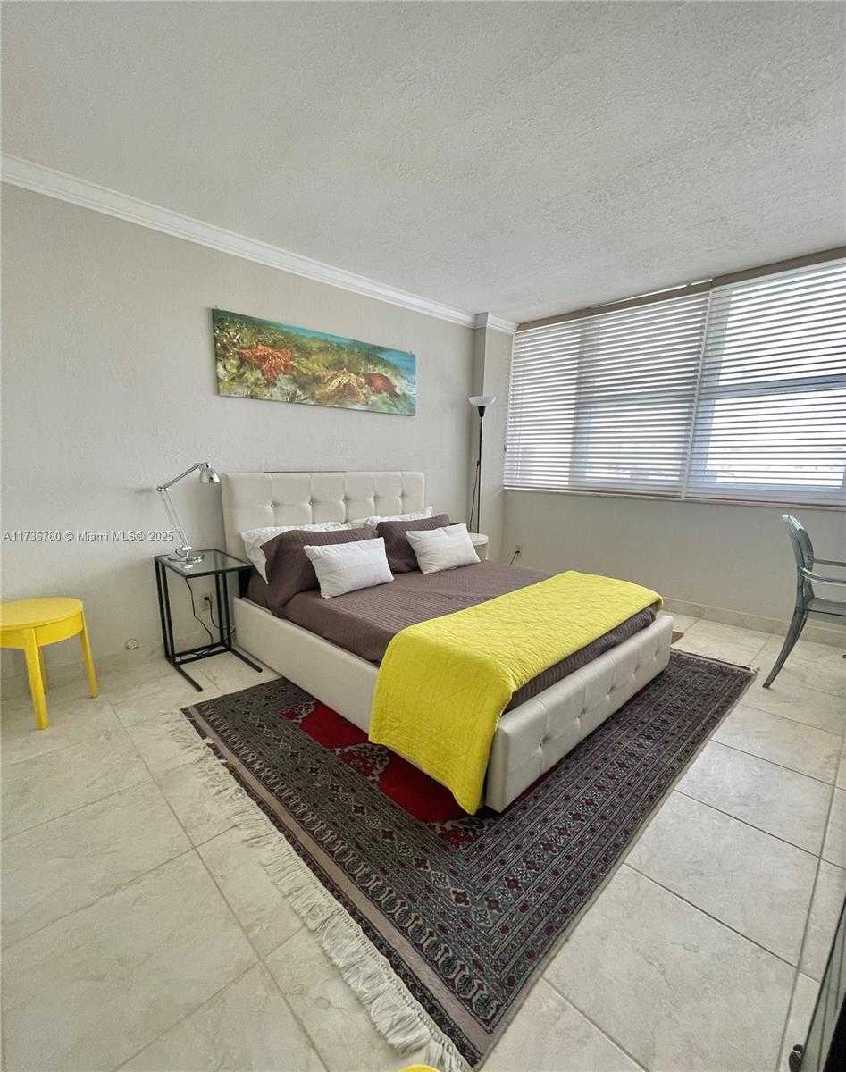 Small Image of 2030 #608, Hallandale Beach Number 20