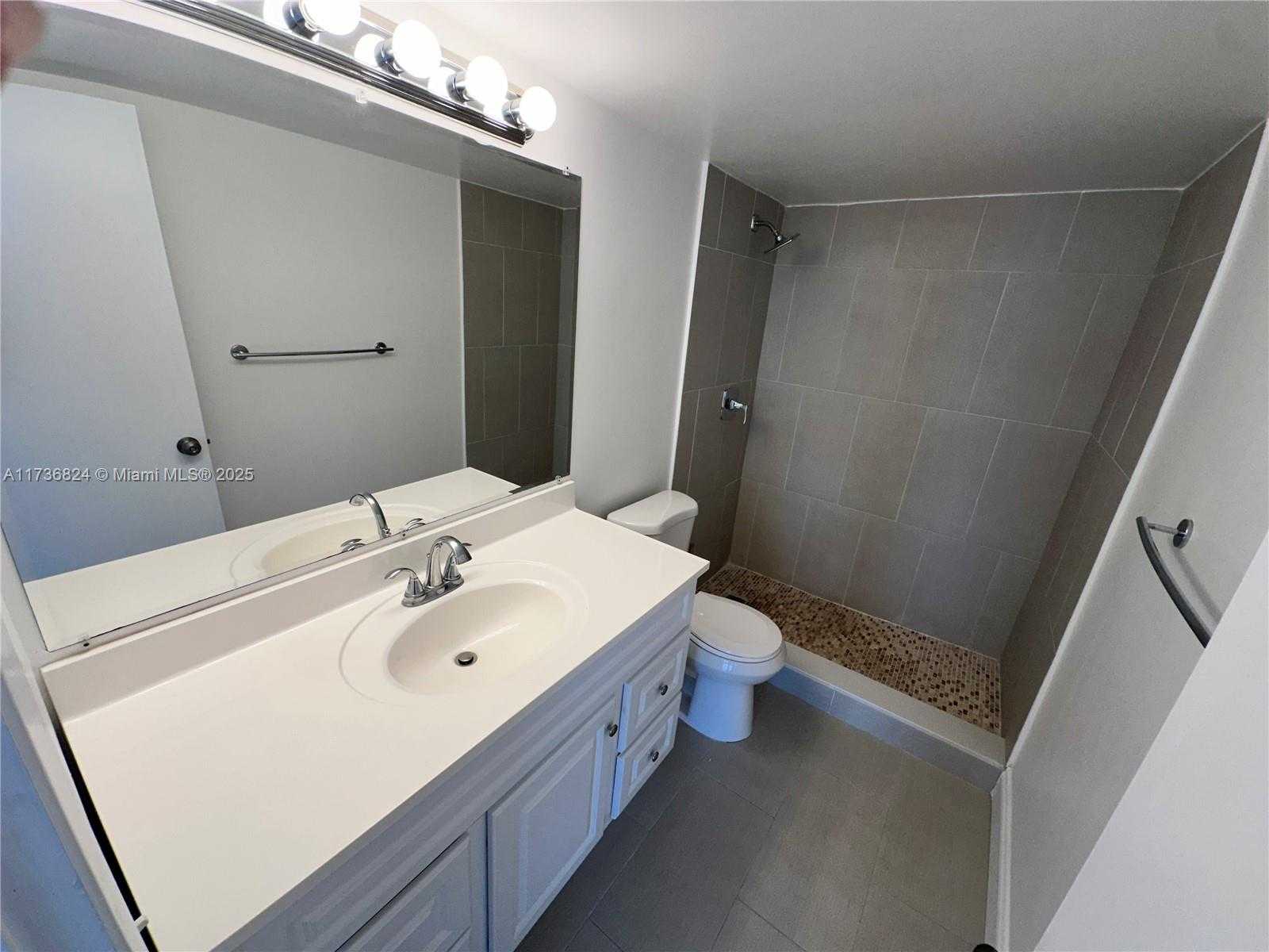 Small Image of 9800 WEST BAY HARBOR DR #412, Bay Harbor Islands Number 18