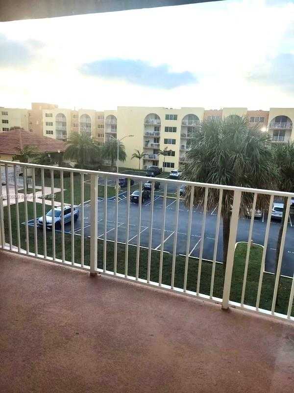Small Image of 6980 NORTH WEST 186TH ST #3-416, Hialeah Number 9
