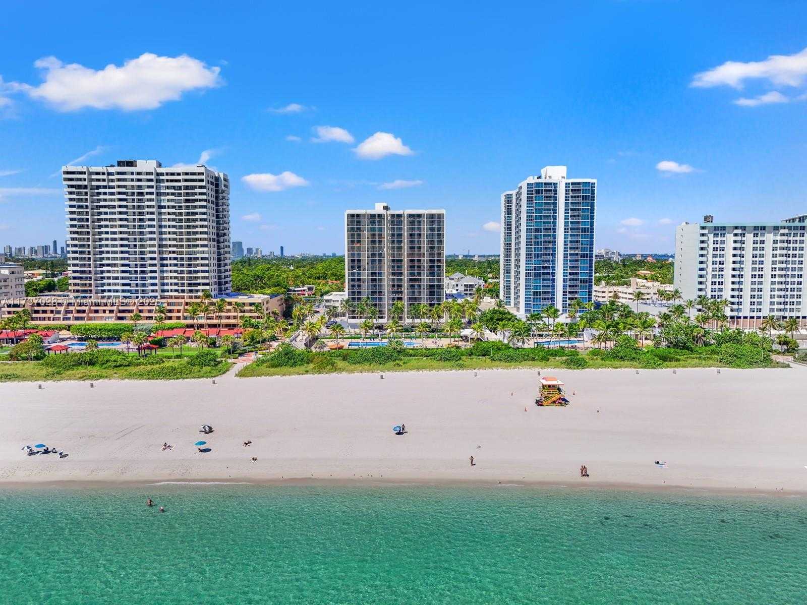 Small Image of 2625 COLLINS AVE #309, Miami Beach Number 30