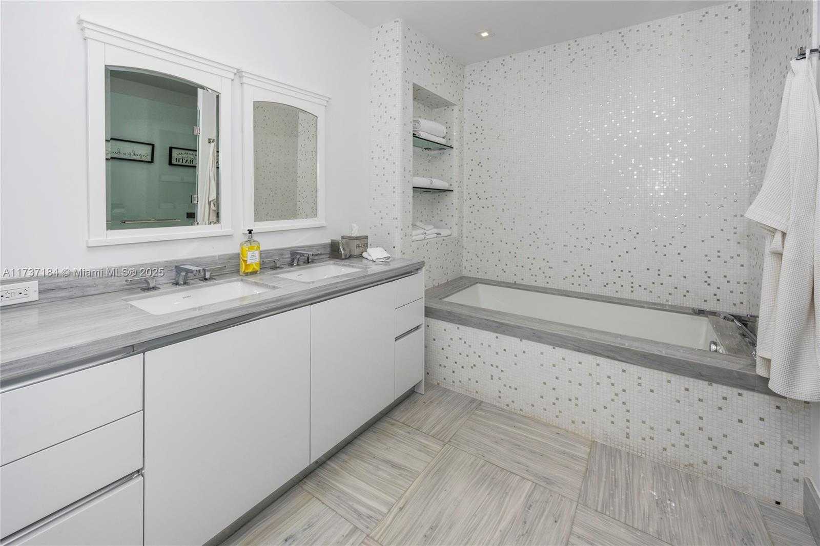 Small Image of 16901 COLLINS AVE #602, Sunny Isles Beach Number 20