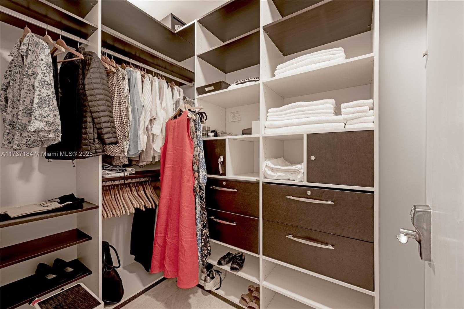 Small Image of 16901 COLLINS AVE #602, Sunny Isles Beach Number 26