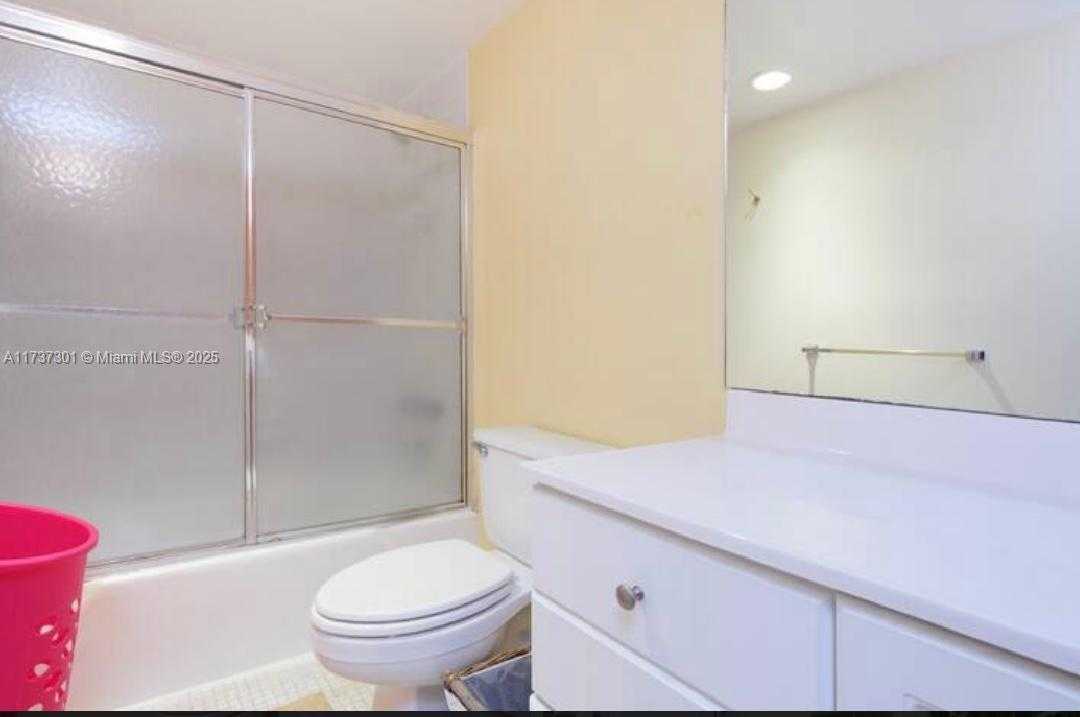 Small Image of 19380 COLLINS AVE #325, Sunny Isles Beach Number 13