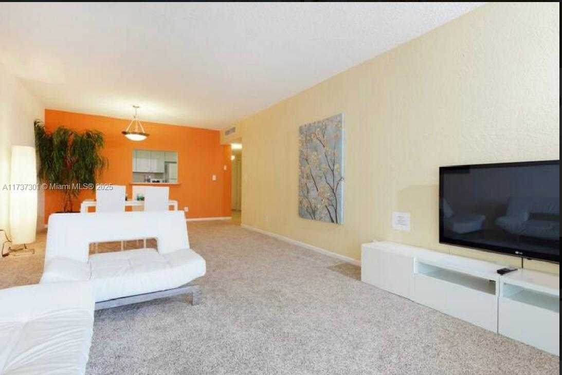 Small Image of 19380 COLLINS AVE #325, Sunny Isles Beach Number 5
