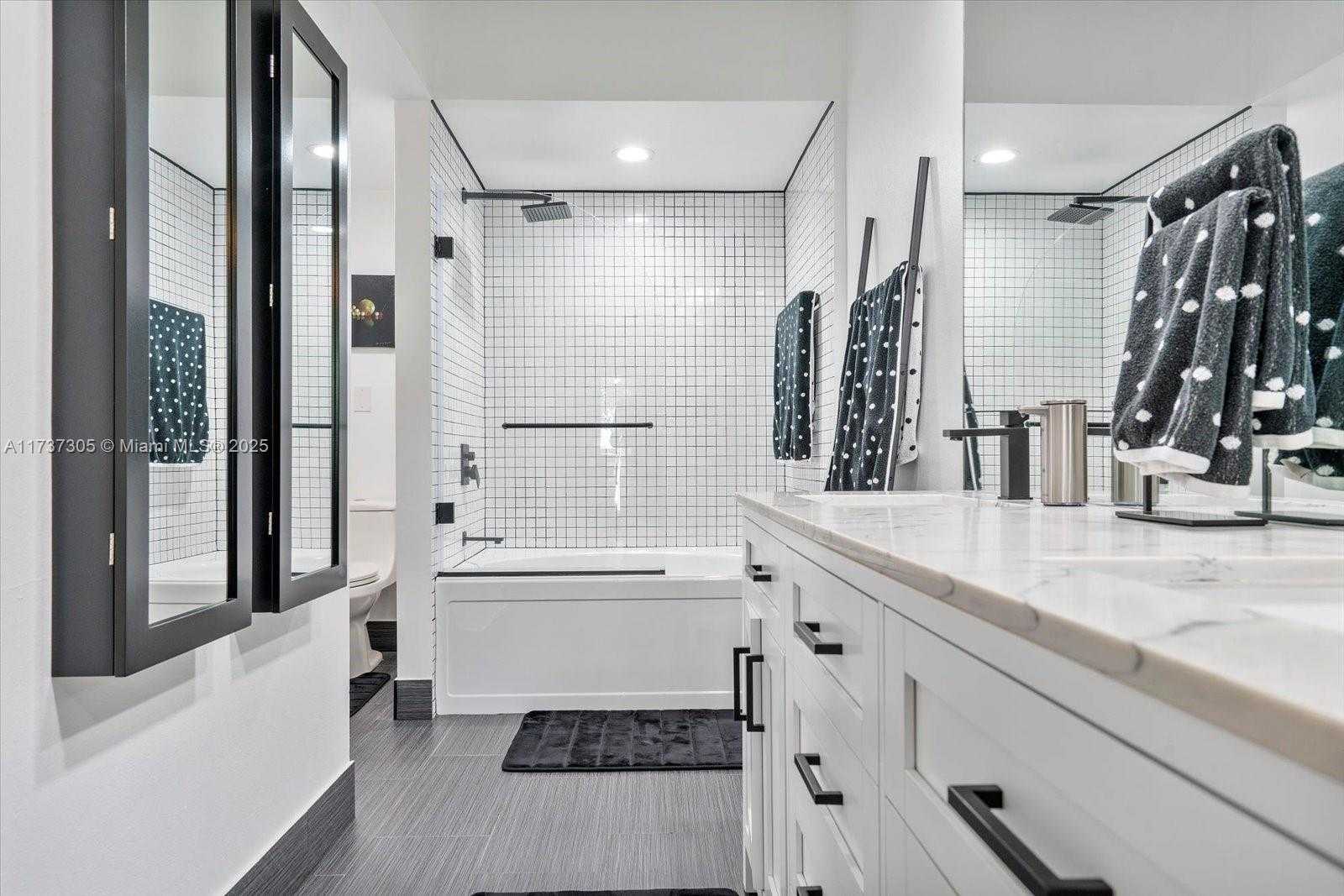 Small Image of 3175 NORTH EAST 184TH ST #3205, Aventura Number 13